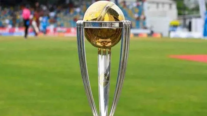 2027 વર્લ્ડ કપ માટે 10 ટીમોની એન્ટ્રી પાક્કી થઈ છે, જેમાં ભારત અને પાકિસ્તાન સહિત અફઘાનિસ્તાનને પણ સીધી એન્ટ્રી મળી છે, ટૂર્નામેન્ટમાં સ્થાન મેળવવા માટે બાકીની ટીમો વચ્ચે ક્વોલિફિકેશનની રેસ હવે વધુ રસપ્રદ બનશે.