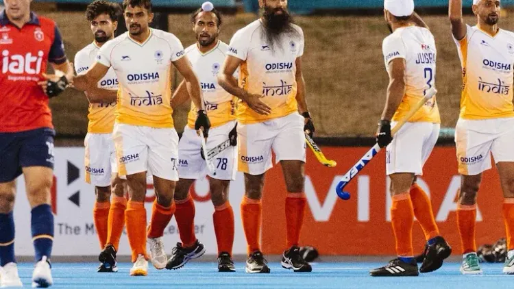 28 વર્ષમાં પહેલીવાર હોકી વર્લ્ડ કપમાં એક પણ ભારતીય અમ્પાયરની પસંદગી થઈ નથી, જેને લઈને હોકીના દિગ્ગજોએ ચિંતા વ્યક્ત કરી છે, ભારતીય અમ્પાયરિંગની સ્થિતિ અને આંતરરાષ્ટ્રીય સ્તરે પ્રતિનિધિત્વ અંગે સવાલો ઉઠ્યા છે.